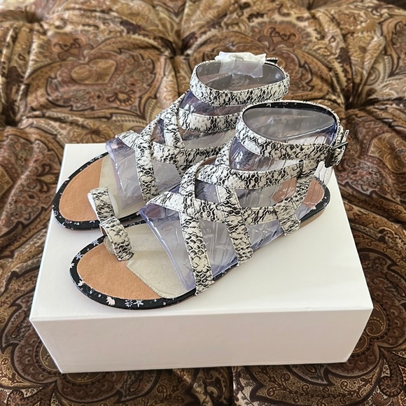 CABI Athena Gladiator Sandals - Picture 2 of 5